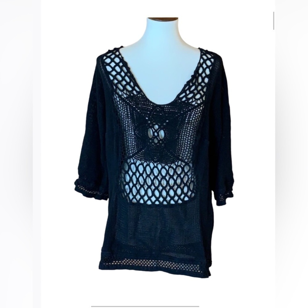 Soft Surroundings black crochet top/coverup Size Small